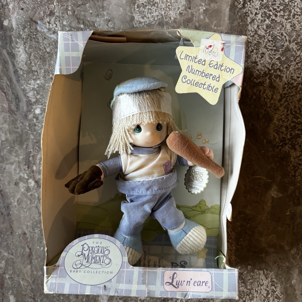 Precious Moments Luv n Care Numbered Clown Ltd Edition plush soft doll 2000 New